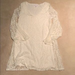 Barely worn white lace dress